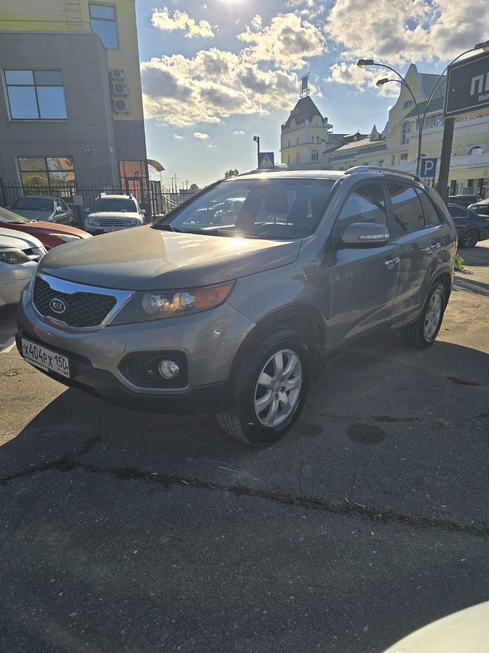 Kia Sorento 2011 — фото 1 из 10